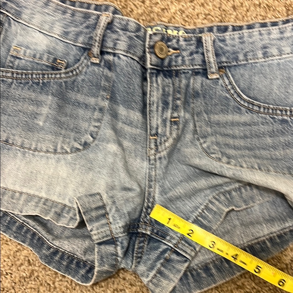Mossimo Supply Co. Women's Light Blue Jean Shorts - Picture 3 of 6